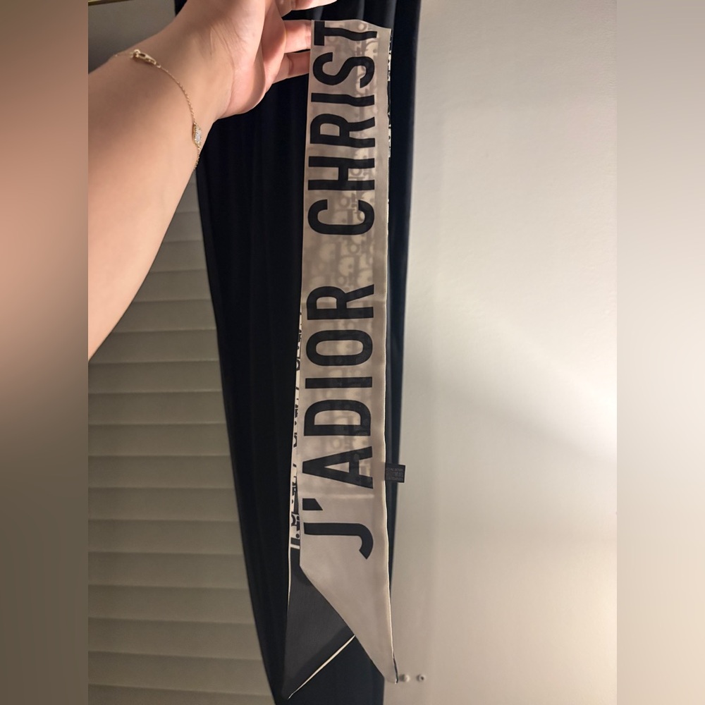 Christian Dior J'Adior Black and White Scarf